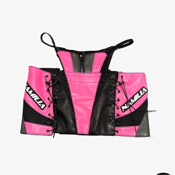 Size: Small - Picture 2 of 3